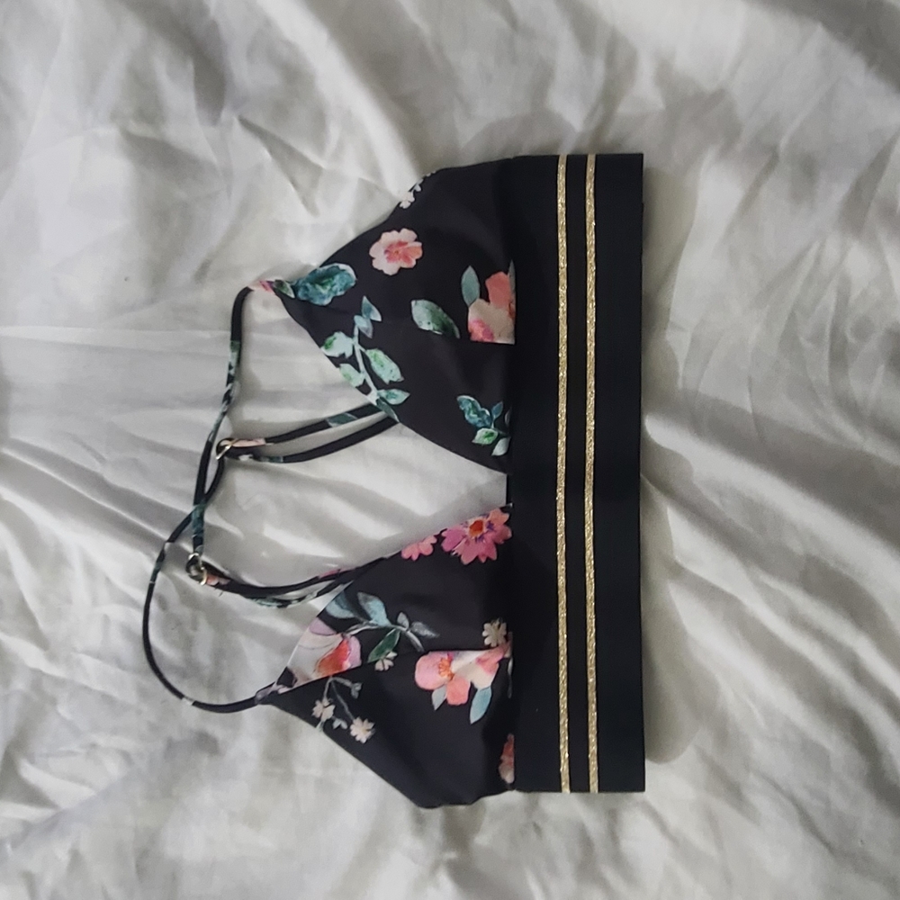 H&M Floral Bikini Top